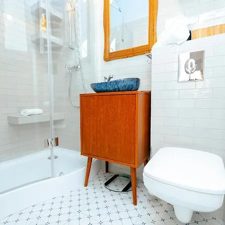 Jagiellonska 12 - 500m Stacja Metro Stadion Narodowy - 1km Od Stadionu Narodowego - Better Apartman Varsó